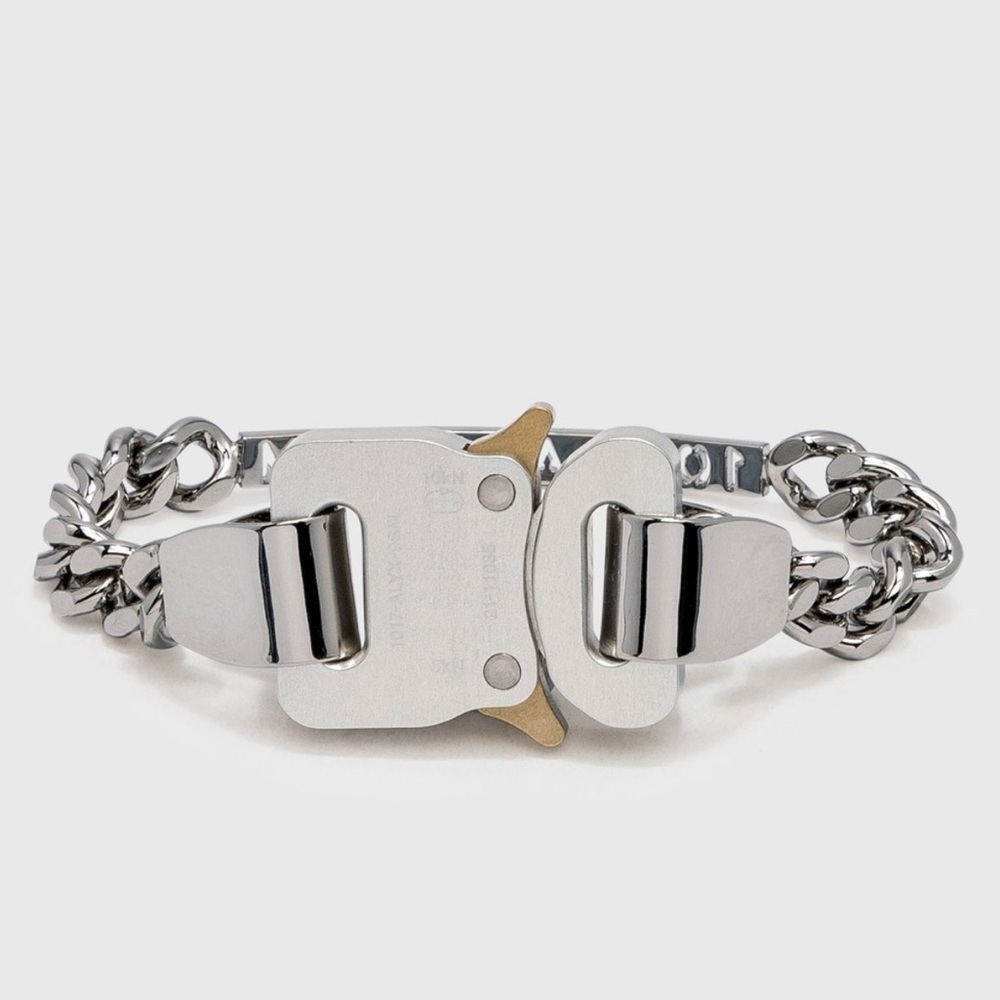 Luxury Stainless Steel Chain Link Bracelet - Picture 9 of 10